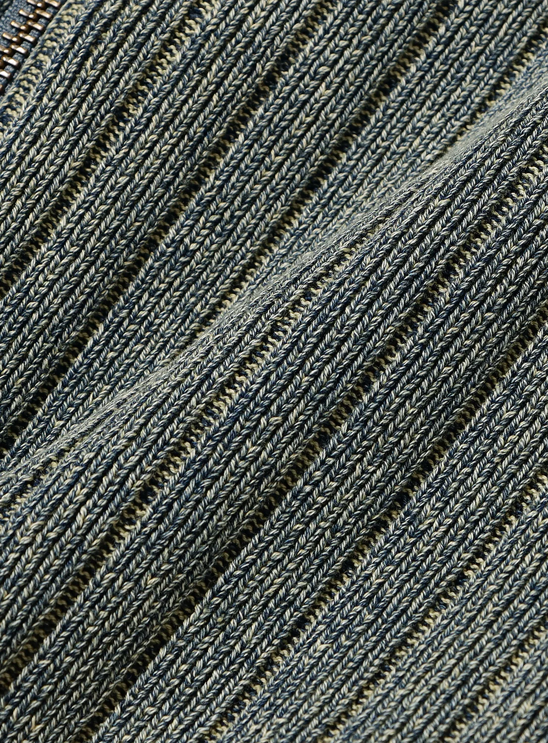 Relaxed Fit Fade Zip Knit