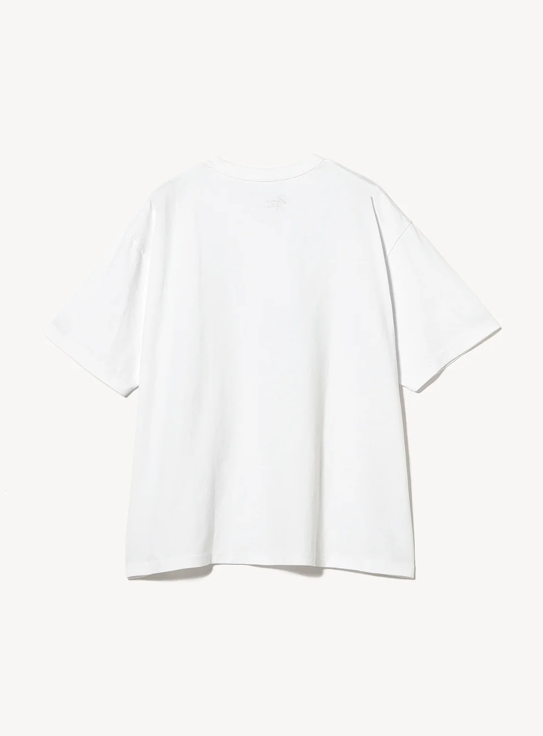 Hannah Robinson T-shirt 02