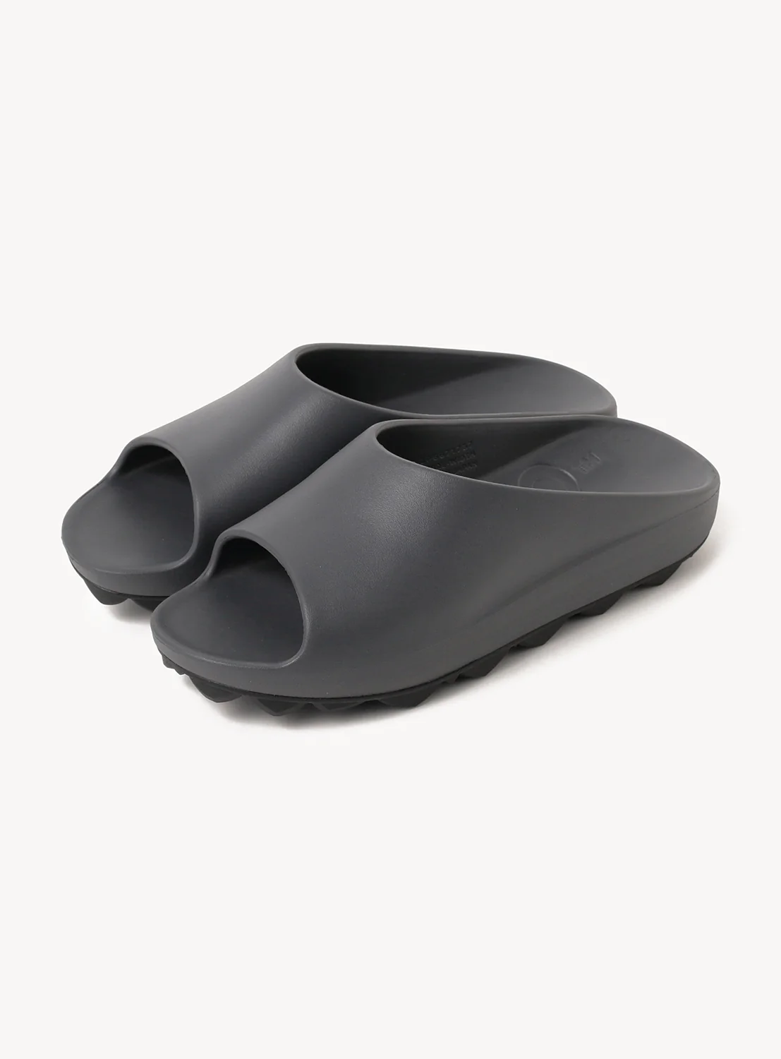 Lux-2 (Air Studded Sole®) Open Toe Sandals