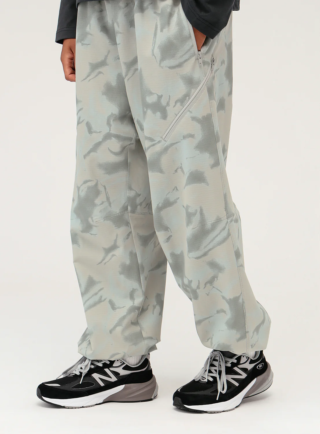 Camo Printed Zip Easy Pants 4 Camo Printed Zip Easy Pants