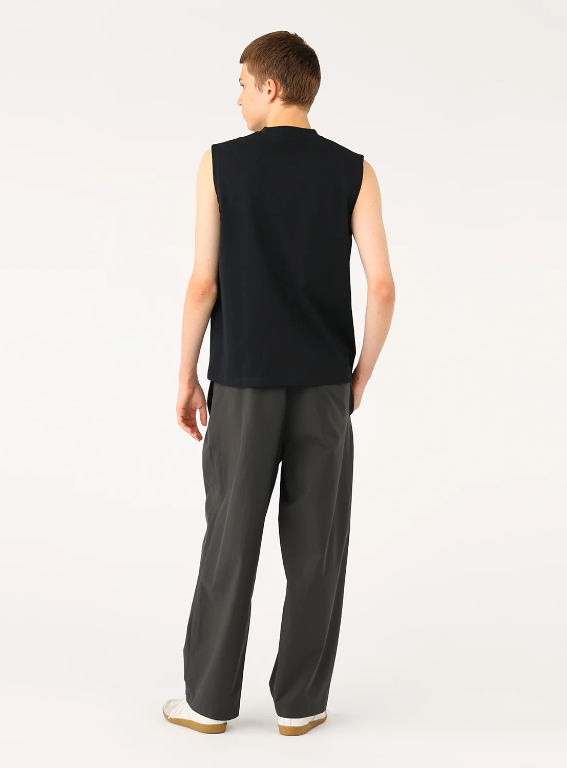 Sleeveless Cut and Sewn