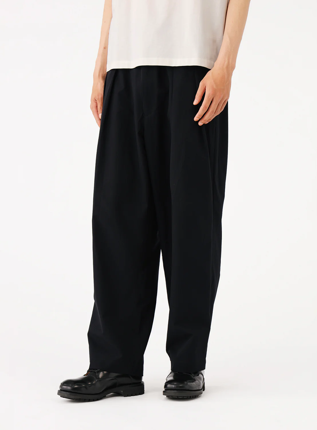 Cooldots 2-Pleat Tapered Slacks 4 Cooldots 2-Pleat Tapered Slacks