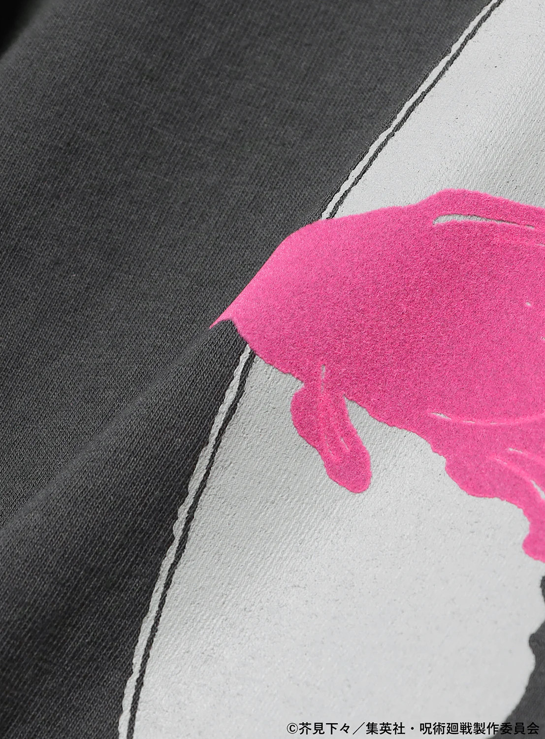 JUJUTSU KAISEN Goldfish T-Shirt by HER 4 JUJUTSU KAISEN Goldfish T-Shirt by HER